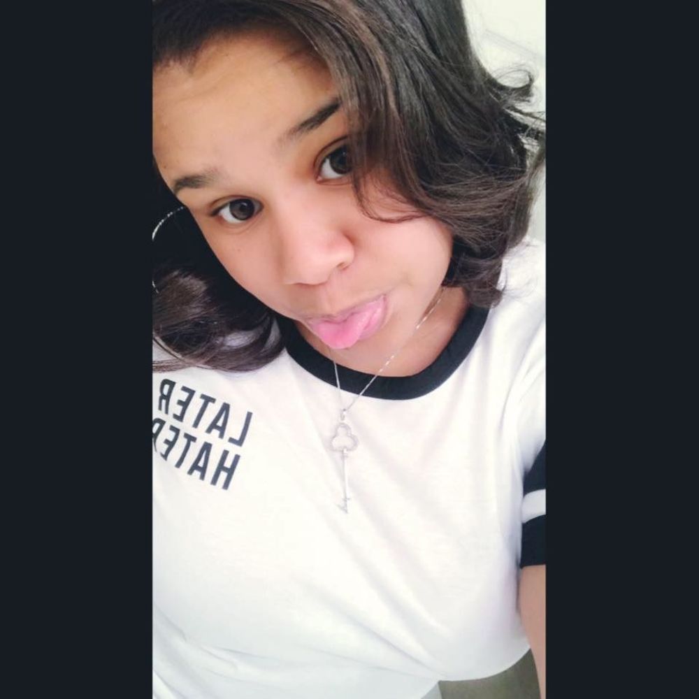 Meet your Posher, Ashlee